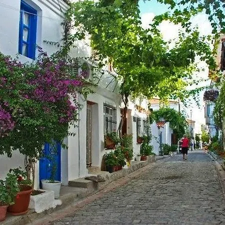 Athenada